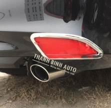 Viền đèn gầm sau Toyota Camry 2015+